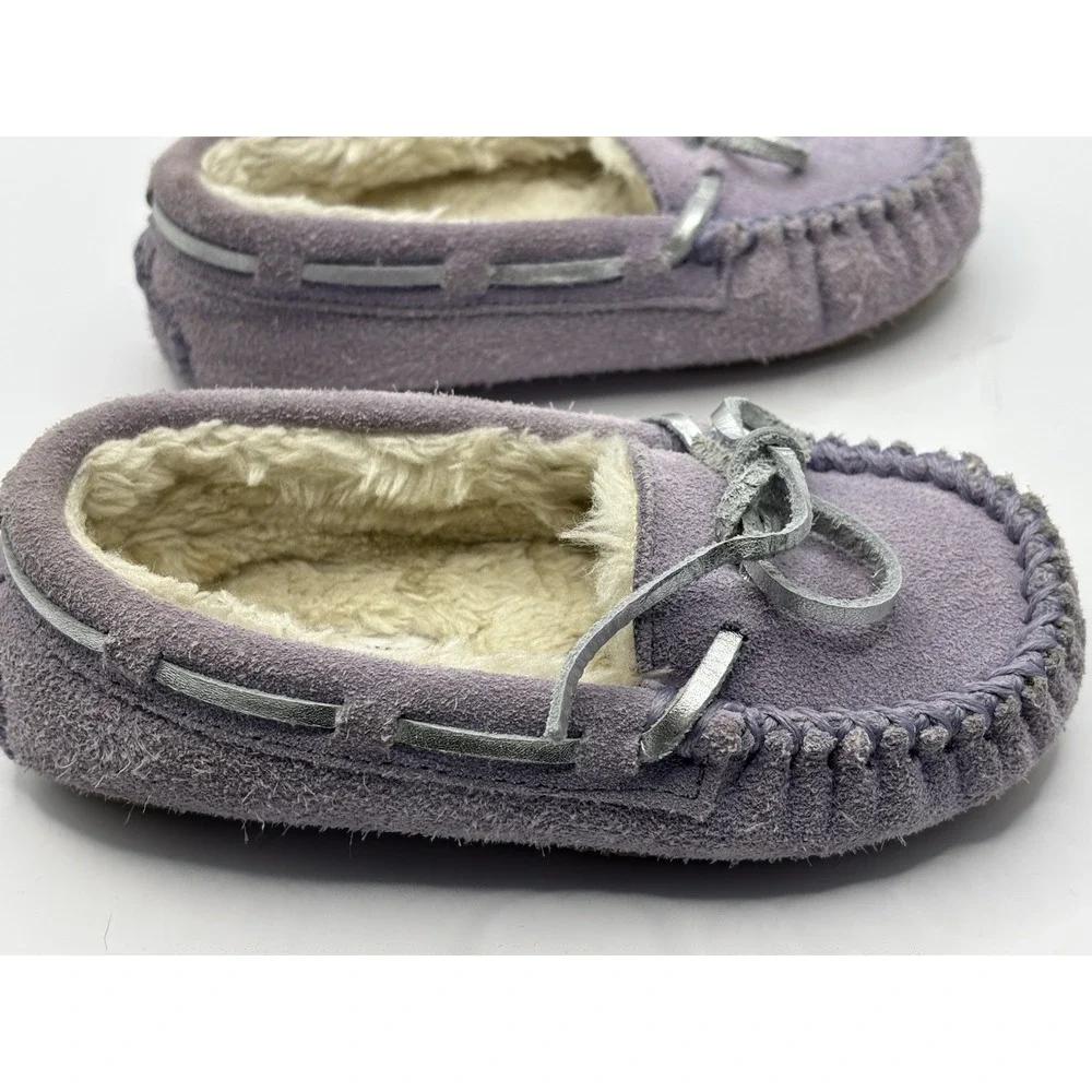 MINNETONKA Moccasins Cassie Shoes Girls Lined Flats Slippers Suede-9T Purple